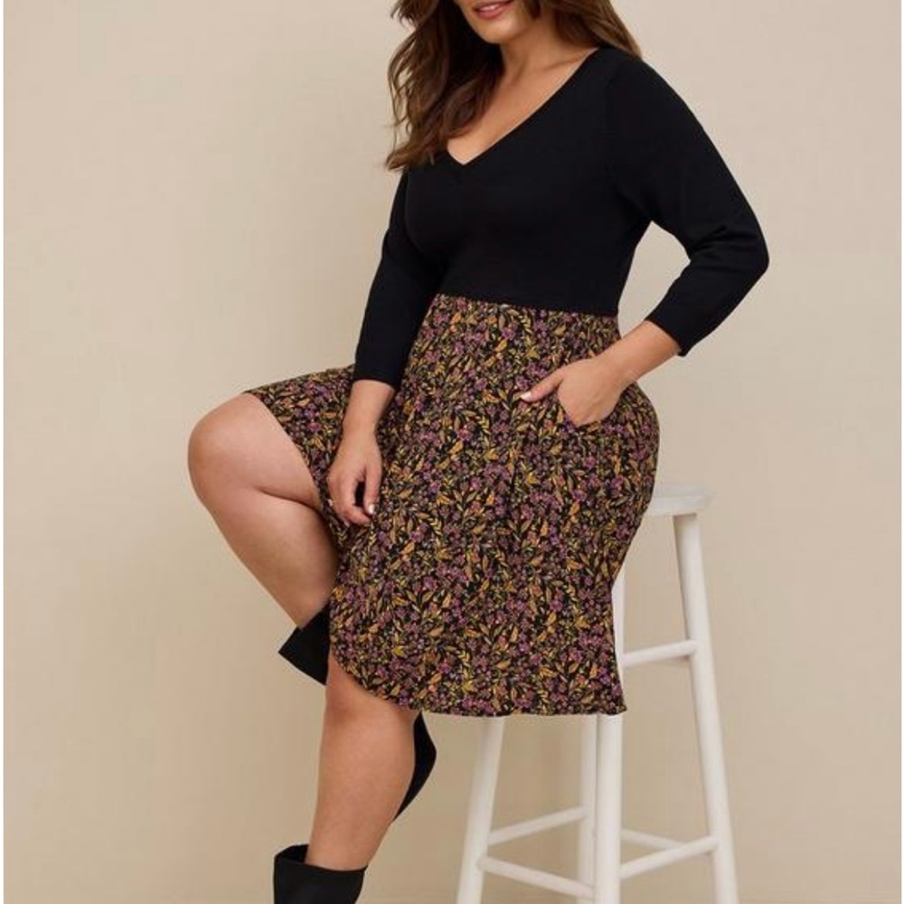 NWT-TORRID VERY CUTE MINI SWEATER KNIT WOVEN DRESS-BUNDLE LIKES FOR A DEAL - Picture 2 of 8